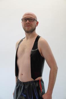 Preview: RACTION Bar Tender Weste „Dublin“ – Kernig. Klassisch. Charismatisch.