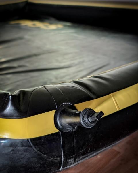 RACTION Waterpool Spa – Fantasie braucht Fläche.