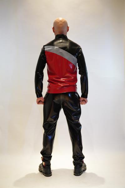 RACTION Jogginganzug „Olympia Rot“ – Lässigkeit in Latex.